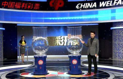 宋婉婷顿时美目圆瞪，慌张的脱口道：五千吨货全退？这一来一回，我光折腾的运输费、报关费就损失上千万，再加上三倍赔偿，这可是好几个亿啊。